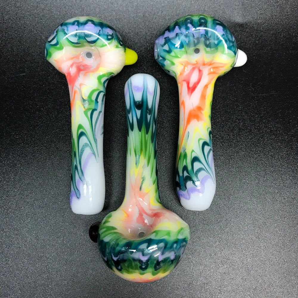 Dekal Glass Tie Dye Color Wrap Over White Spoon