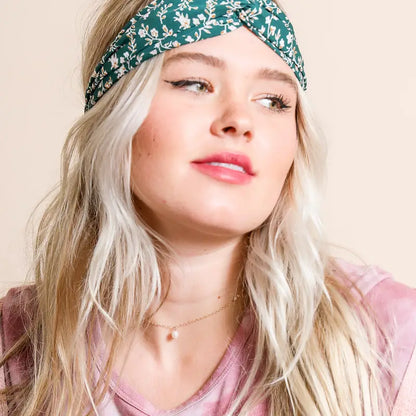 Floral Trailing Vine Twist Headwrap in Emerald Green