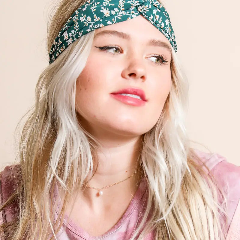 Floral Trailing Vine Twist Headwrap in Emerald Green