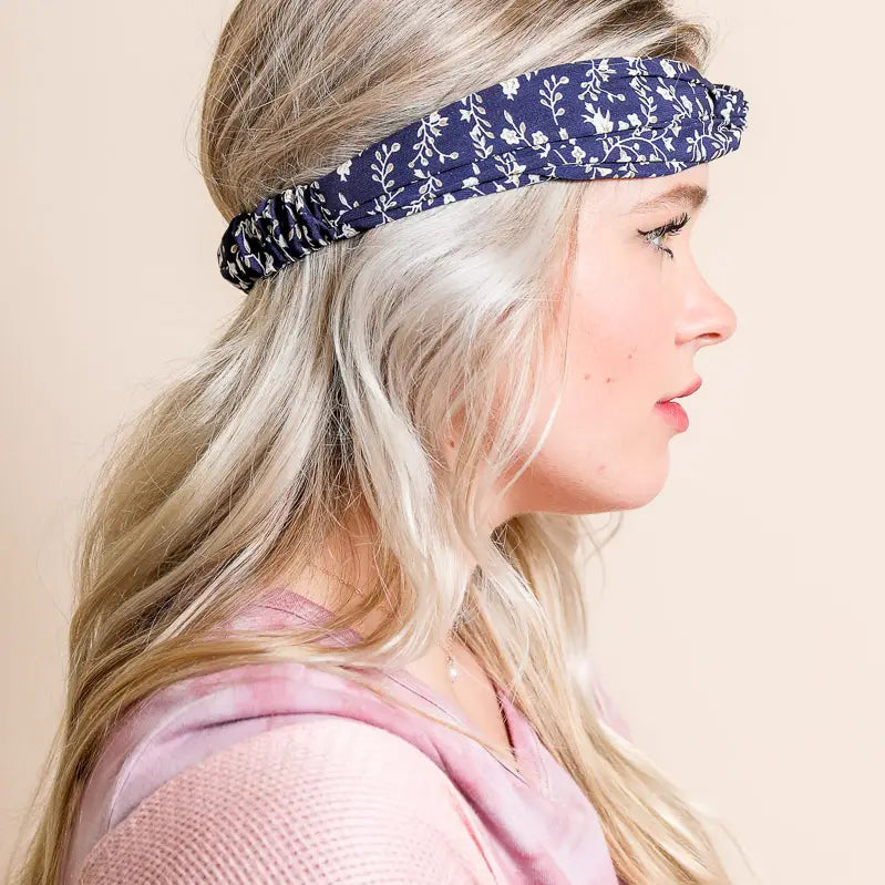 Floral Trailing Vine Twist Headwrap in Navy