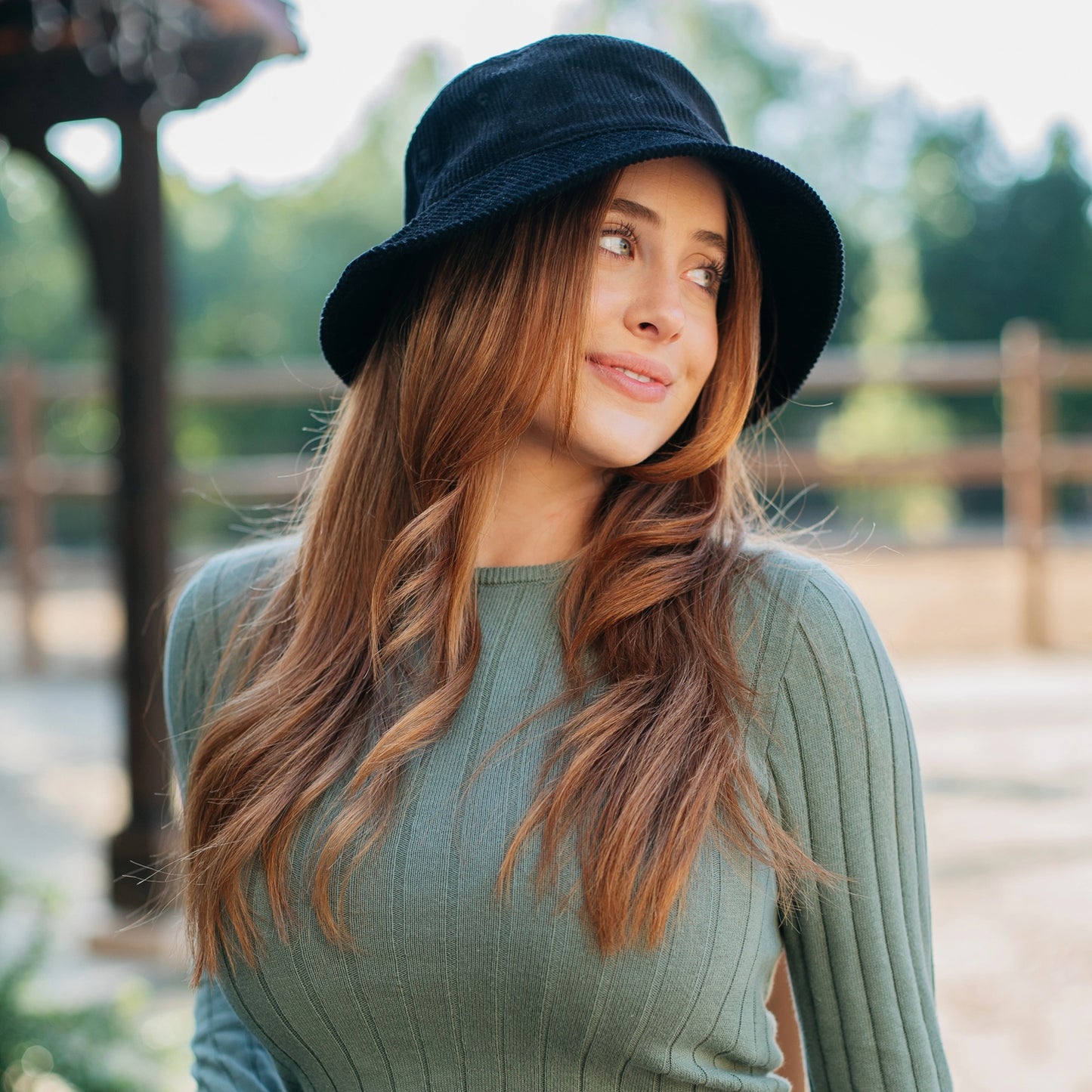 Rae Corduroy Bucket Hat - Black