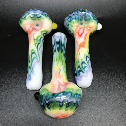 Dekal Glass Tie Dye Color Wrap Over White Spoon