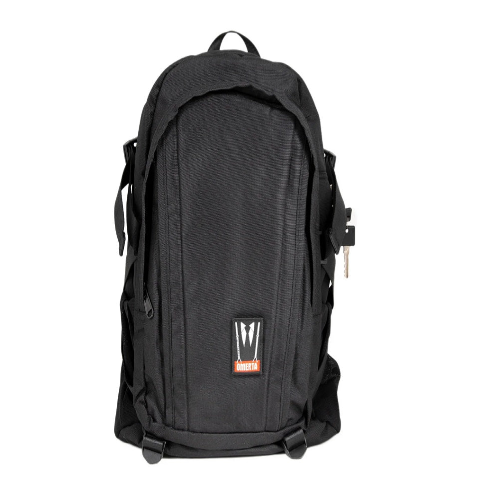 https://sunshinedaydream.com/cdn/shop/products/Dime-Bags-The-Transporter-Omerta-Smell-Proof-Backpack__S_1_1000x.jpg?v=1692127007