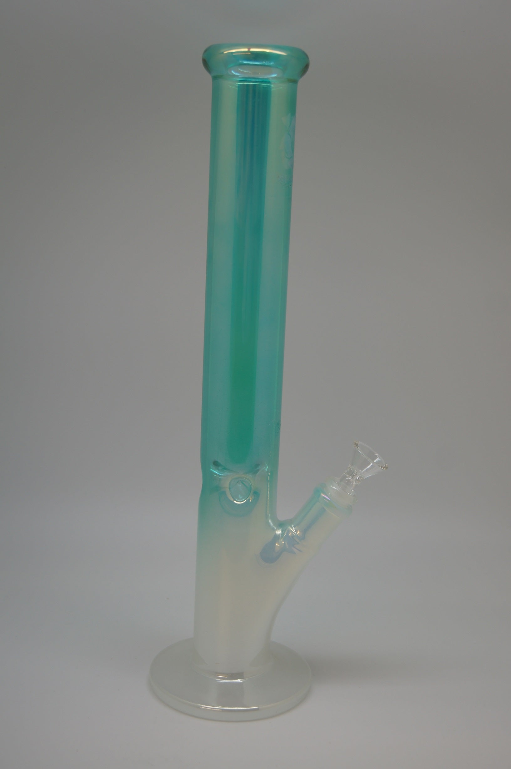 Iridescent Blue Pearl Thick 16" Waterpipe