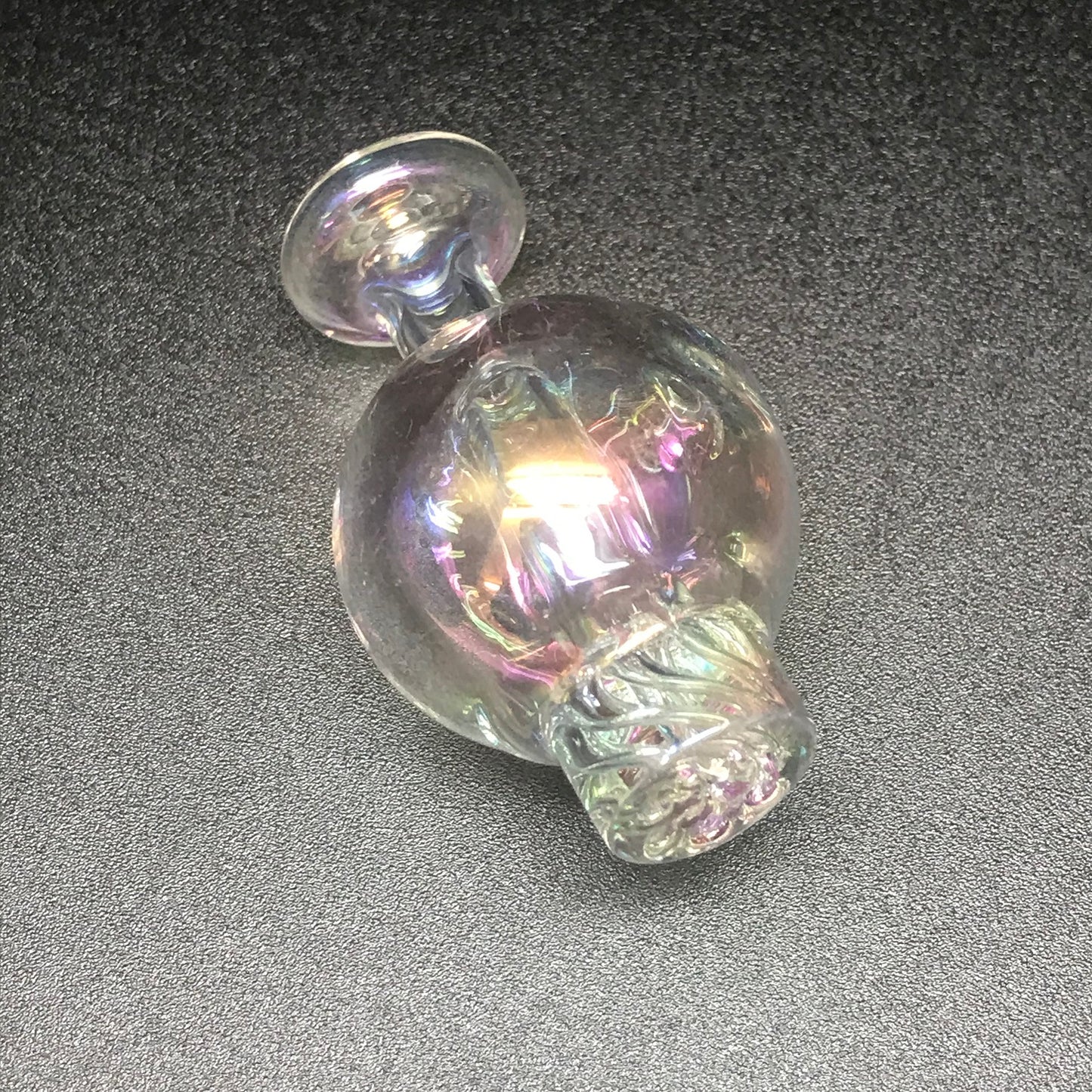 Iridescent Slit Bubble Cap