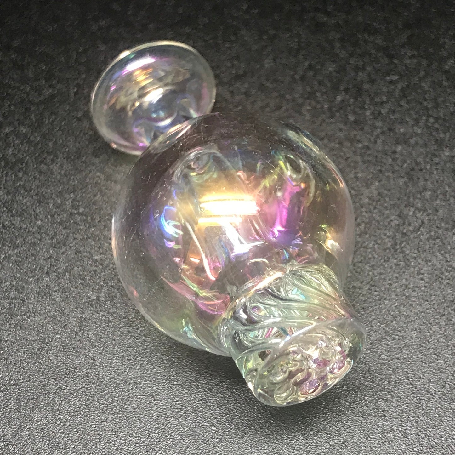 Iridescent Slit Bubble Cap